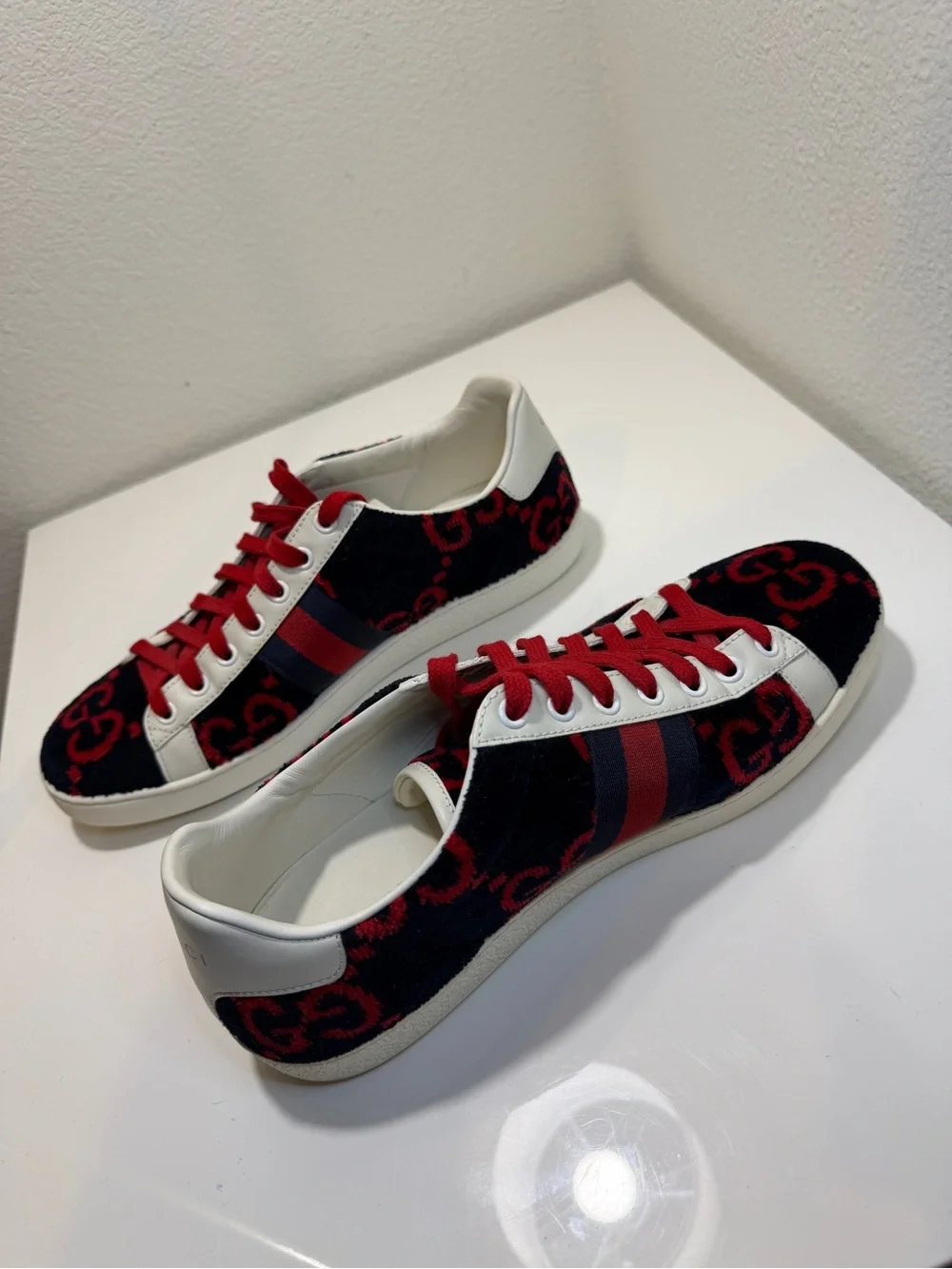 Gucci Ace Sneakers - Red & Blue - Authentic - Women’s 39 (US 9) Authentic